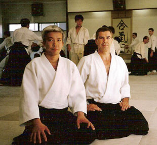 3rd Doshu Moriteru UESHIBA Sensei and Paul TOKYO
