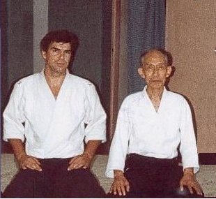 Second Doshu Kishomaru UESHIBA Sensei & Paul MULLER at AIKI-KAI HOMBU DOJO TOKYO in 1986 Second Doshu Kishomaru UESHIBA Sensei & Paul MULLER at AIKI-KAI HOMBU DOJO TOKYO in 1986
